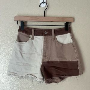 HOLLISTER Mom Shorts